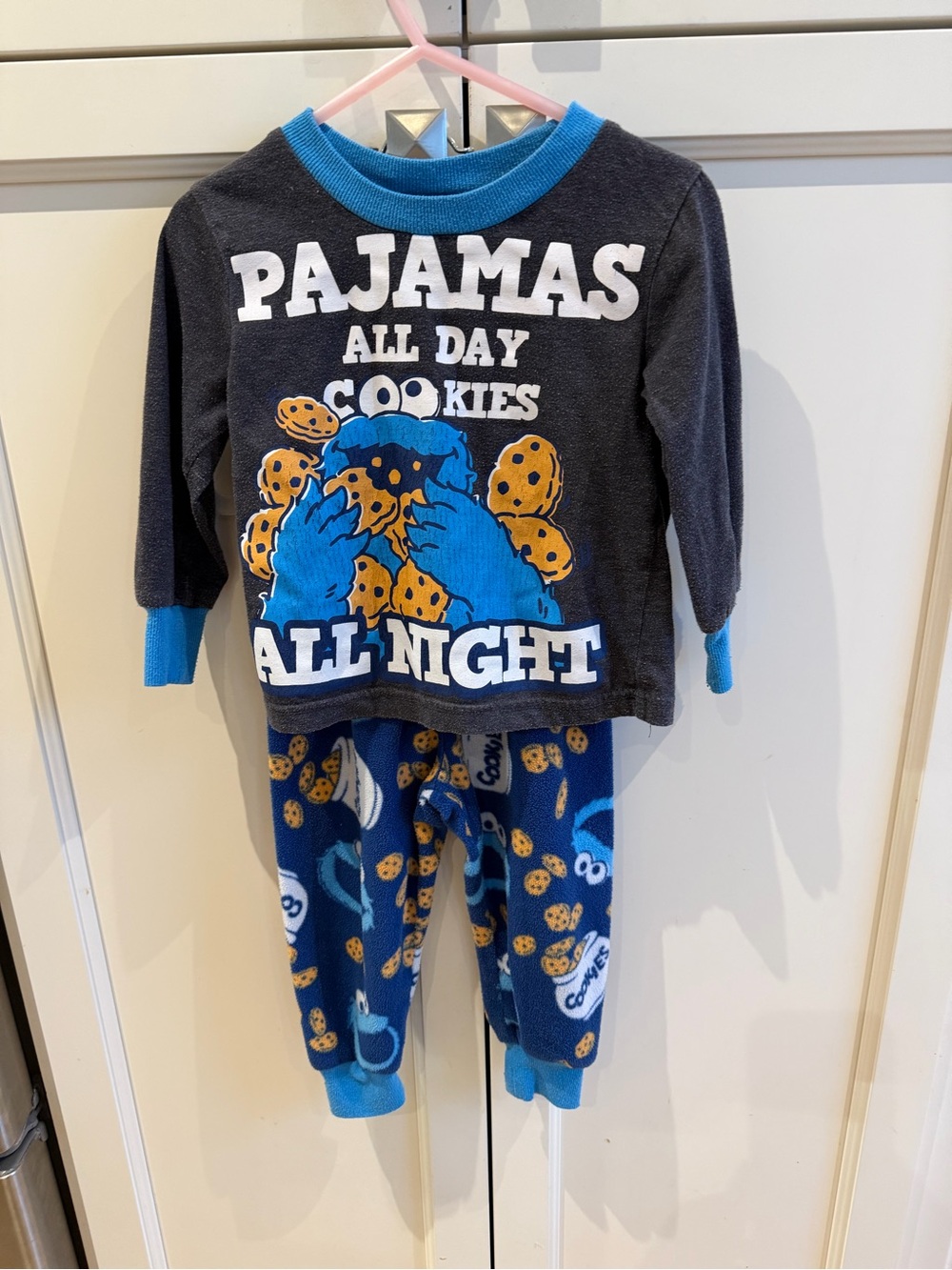 Sesame Street 2t cookie Monster Pajama Set - Pajamas All Day All Night